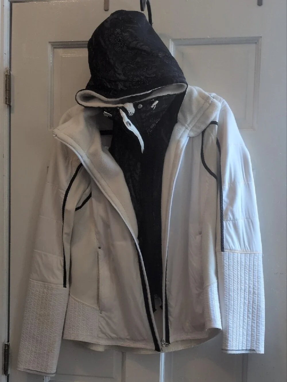 LuluLemon Size 12
